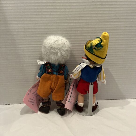 Madame Alexander Dolls 8" Geppetto & Pinocchio In Boxes- Hand Tags- Stands - Picture 8 of 13